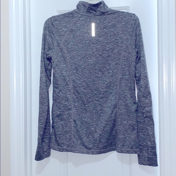 Workout Top - Picture 2 of 2